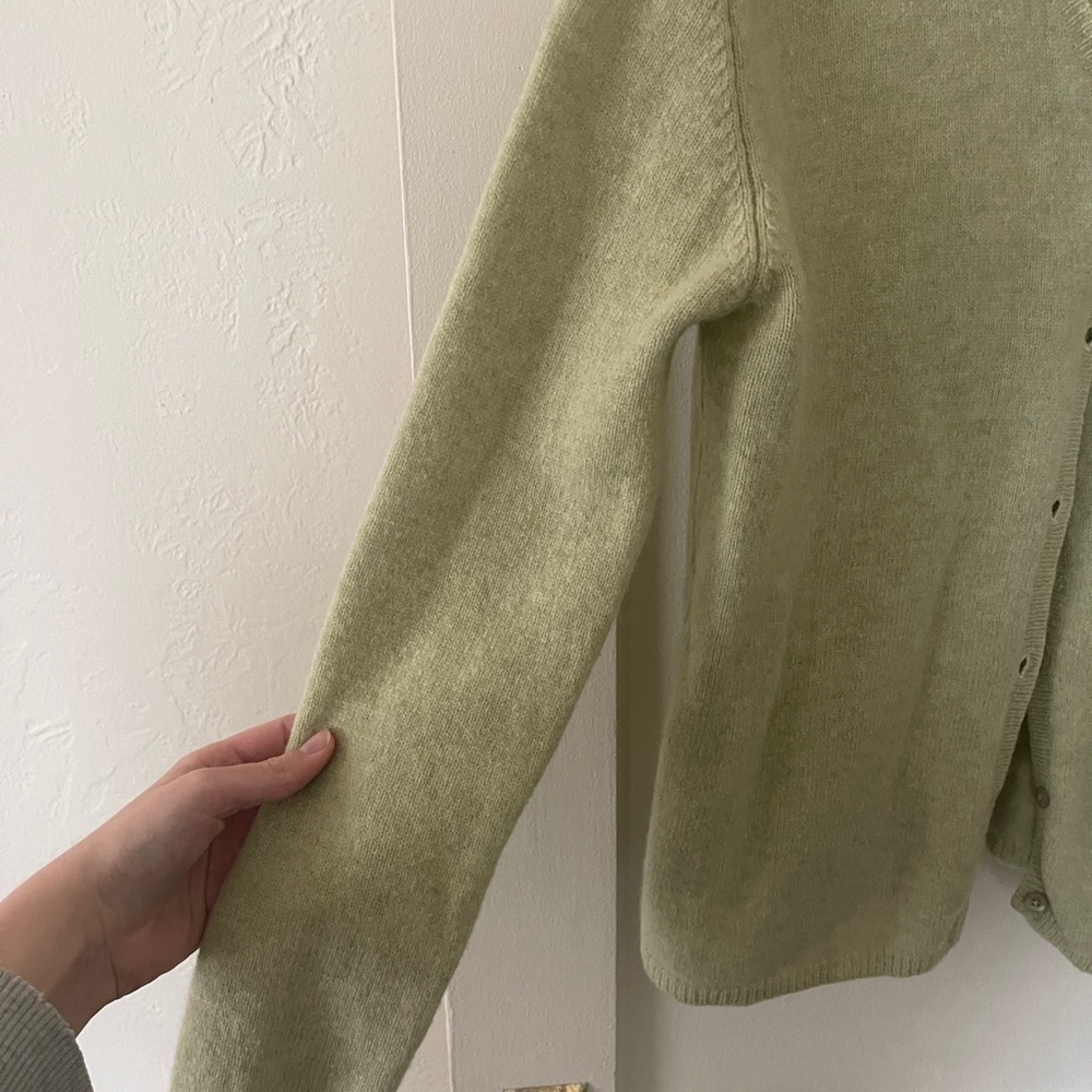 Vintage Old Navy 100% lambs wool light green button cardigan woman’s large - Picture 3 of 7